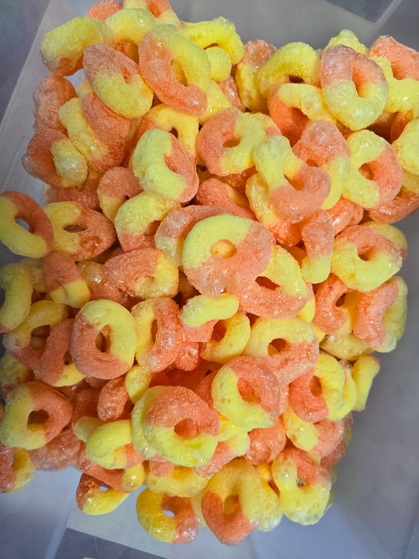 Freeze-dried Peach Rings
